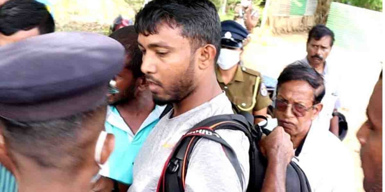 ‘පැය හයයි විනාඩි 45ක් ත්‍රස්ත විමර්ශන නිලධාරීන් මගෙන් ප්‍රශ්න කළා‘