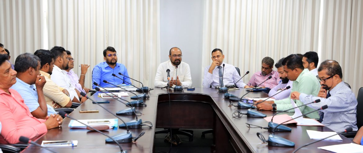 වැඩකරන ජනතාවගේ සහ සැබෑ වෘත්තීය සමිතිවල වගකීම බලශක්ති ඇමති කියයි