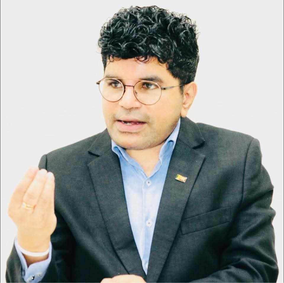 අනුර කුමාර අවුරුදු ගානක මගේ යාලුවෙක්