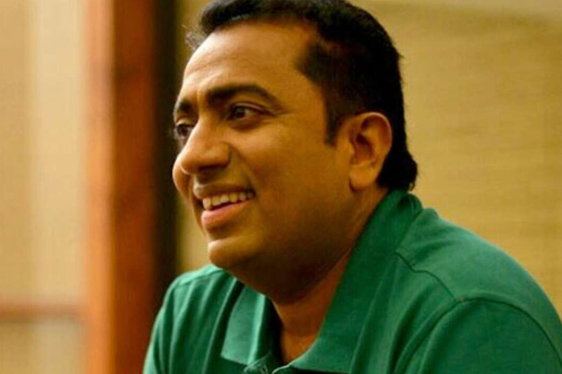 අකිල විරාජ් අල්ලස් කොමිසමට