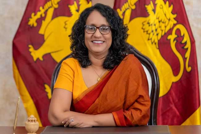 ‘ඒක බොරුවක් : හරිනි රනිල් බලන්න ගියෙ නෑ‘ – අගමැති කාර්‍යාලය