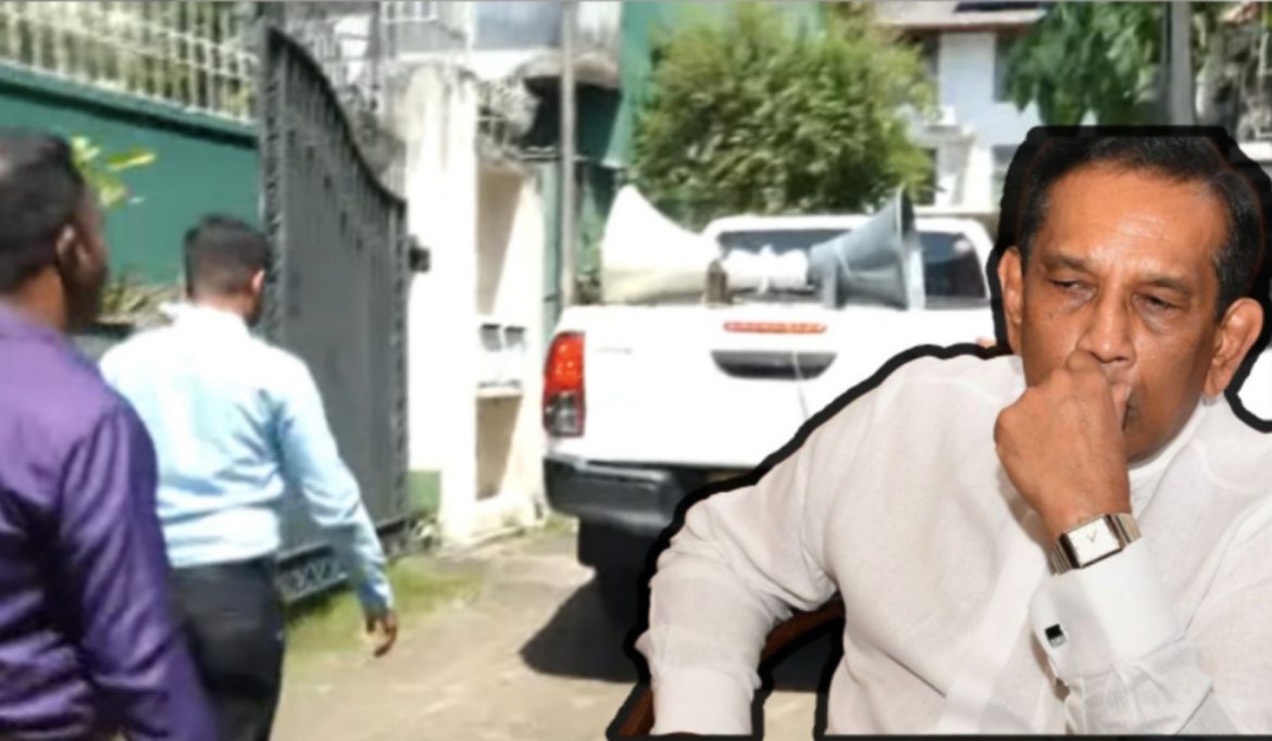 හැංගිලා ඉන්න රාජිතගේ වරෙන්තුව ගමටම ඇහෙන්න අල්ලස් කොමිසම දැනුම් දෙයි